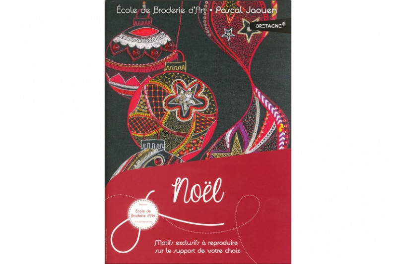 cahier-de-broderie-noel-1.jpg