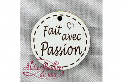 Bouton en bois laqué "Fait avec Passion"