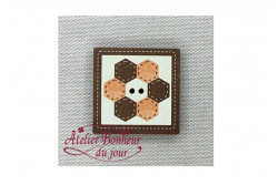 bouton bois "Patch Hexagone"