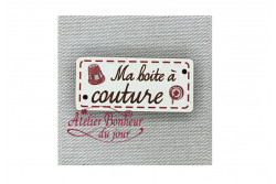 Bouton en bois laqué "Ma boite à couture"