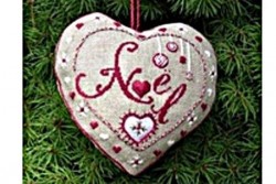 Kit de broderie jour de Lin "Accroche coeur Noël"