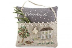 Kit brodés-cousus "Bienvenue à la maison"