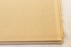 AIDA extra fine de Zweigart, coloris 309 beige clair