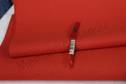 Etamine unifil LUGANA de Zweigart, coloris 9003 rouge noël